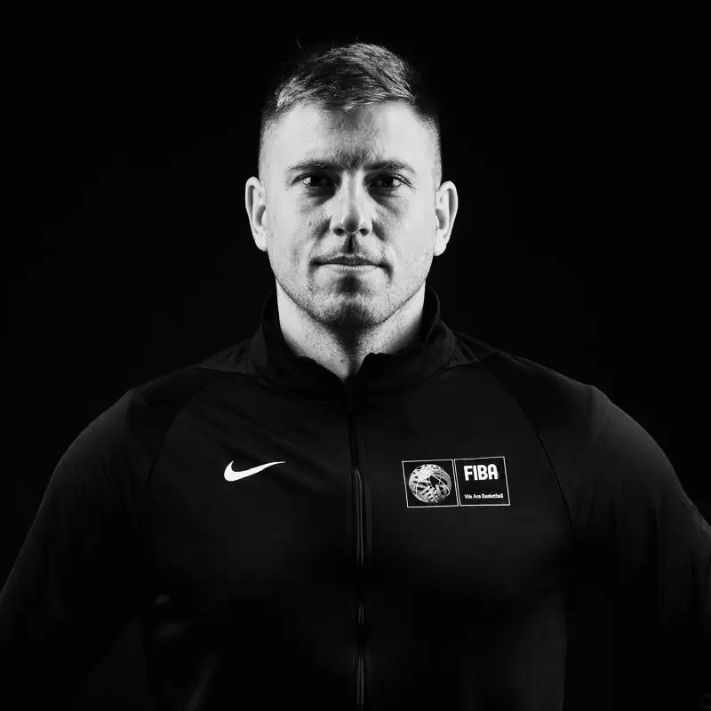 Dr. Nikola Topalović — MD, PhD, Sports Medicine Specialist